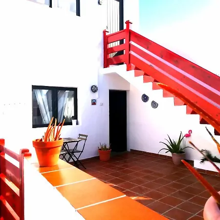 La Casa De Para 2 La Santa